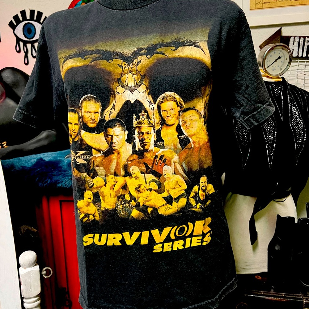 Vintage WWE 2006 Survivor Series